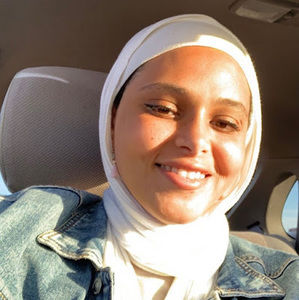 Meet your Posher, Alaa